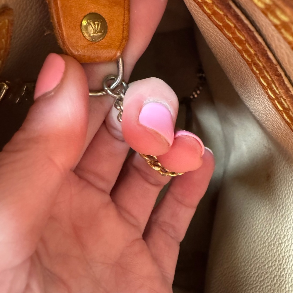 Vintage Louis Vuitton Monogram Petit Bucket 23 Bag - Picture 11 of 16
